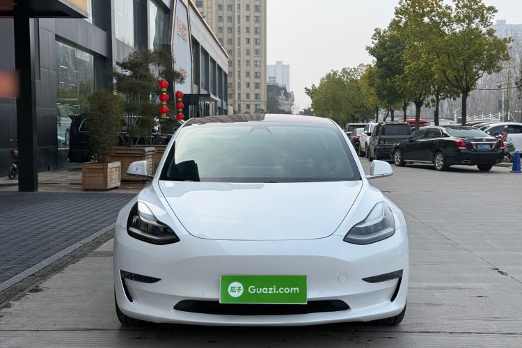 Used Tesla Model 3 2019 Long-Range Rear-Wheel-Drive Version
