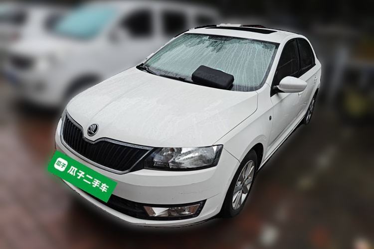 Used Skoda Rapid 2015 1.6L Automatic Smart Selection Model