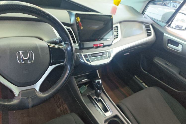 Used Honda Jade 2017 1.8L Automatic Classic Edition 5 seats
