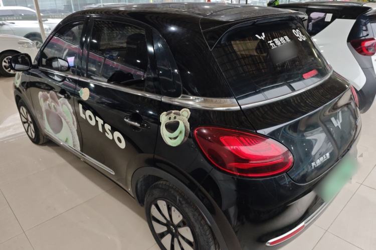 Used Wuling Bingo 2023 333 km Lingxi Connected Version
