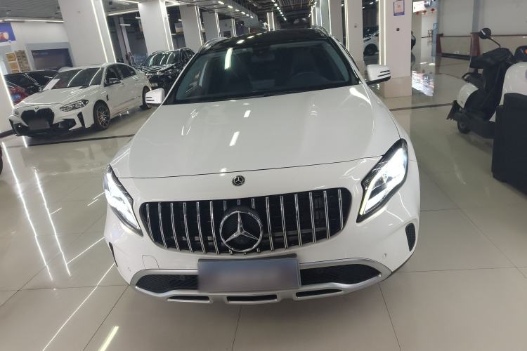Used Mercedes-Benz GLA 2018 GLA 200 Fashion Model