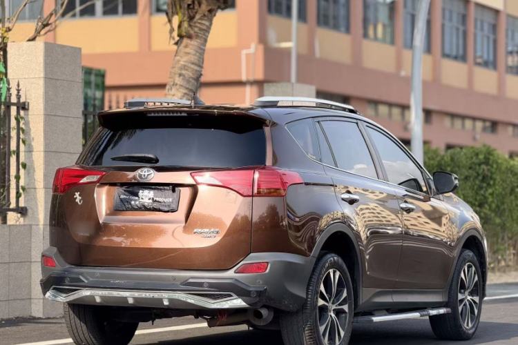 Used Toyota RAV4 2015 2.5L Automatic 4x4 Elite Edition