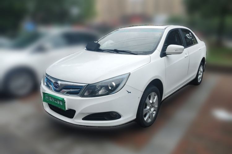 Used BYD e5 2016 300 Luxury Edition Guazi used car, China used car export, Used car for sale, Used  cars, Cheapest cars for sale