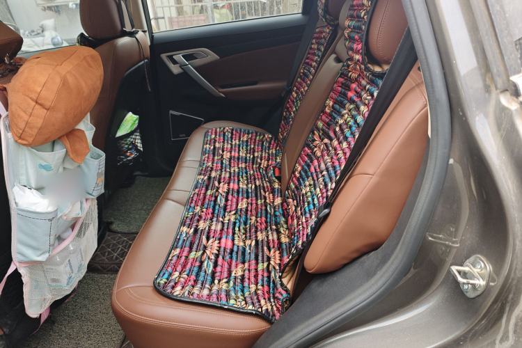 Used Geely Auto Emgrand X7 Sport 2018 1.8TD Automatic Two-Wheel Drive ZhiZun Model with 4G Connectivity
