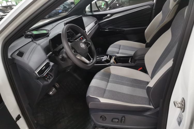 Used Volkswagen ID.4 CROZZ 2022 Long-Range PURE+ Edition Left Front Seat