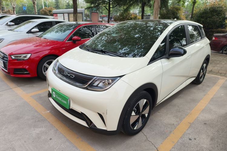 Used BYD Dolphin 2023 420 km Fashion Edition