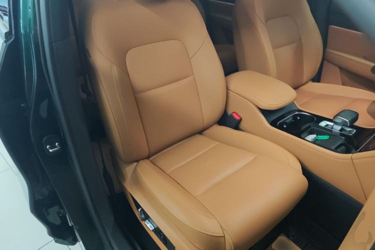 Used Li Auto ONE 2021 Extended-Range 6-Seater Version Right Front Seat