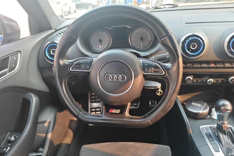 Used Audi S3 2015 S3 2.0T Limousine Steering Wheel