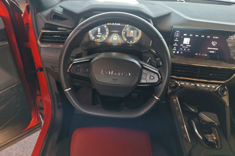 Used Lynk & Co 06 2020 1.5T JinPro model
