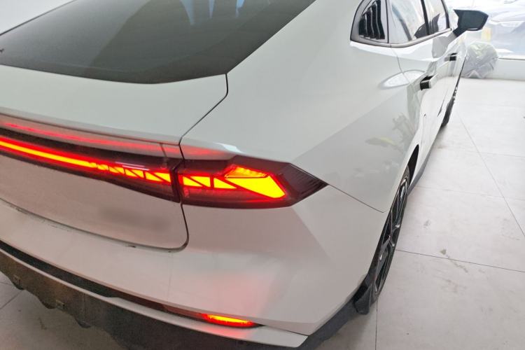 Used CHANGAN UNI-V 2024 1.5T Prestige Edition
