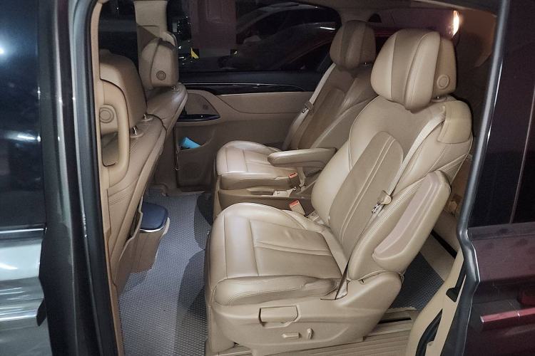 Used Buick GL8 2017 ES 28T Luxury Model China V Standard