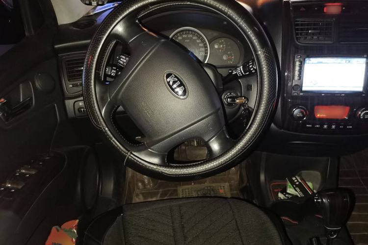 Used Kia Sportage 2013 2.0L Automatic Two-Wheel Drive GLS Trim Steering Wheel