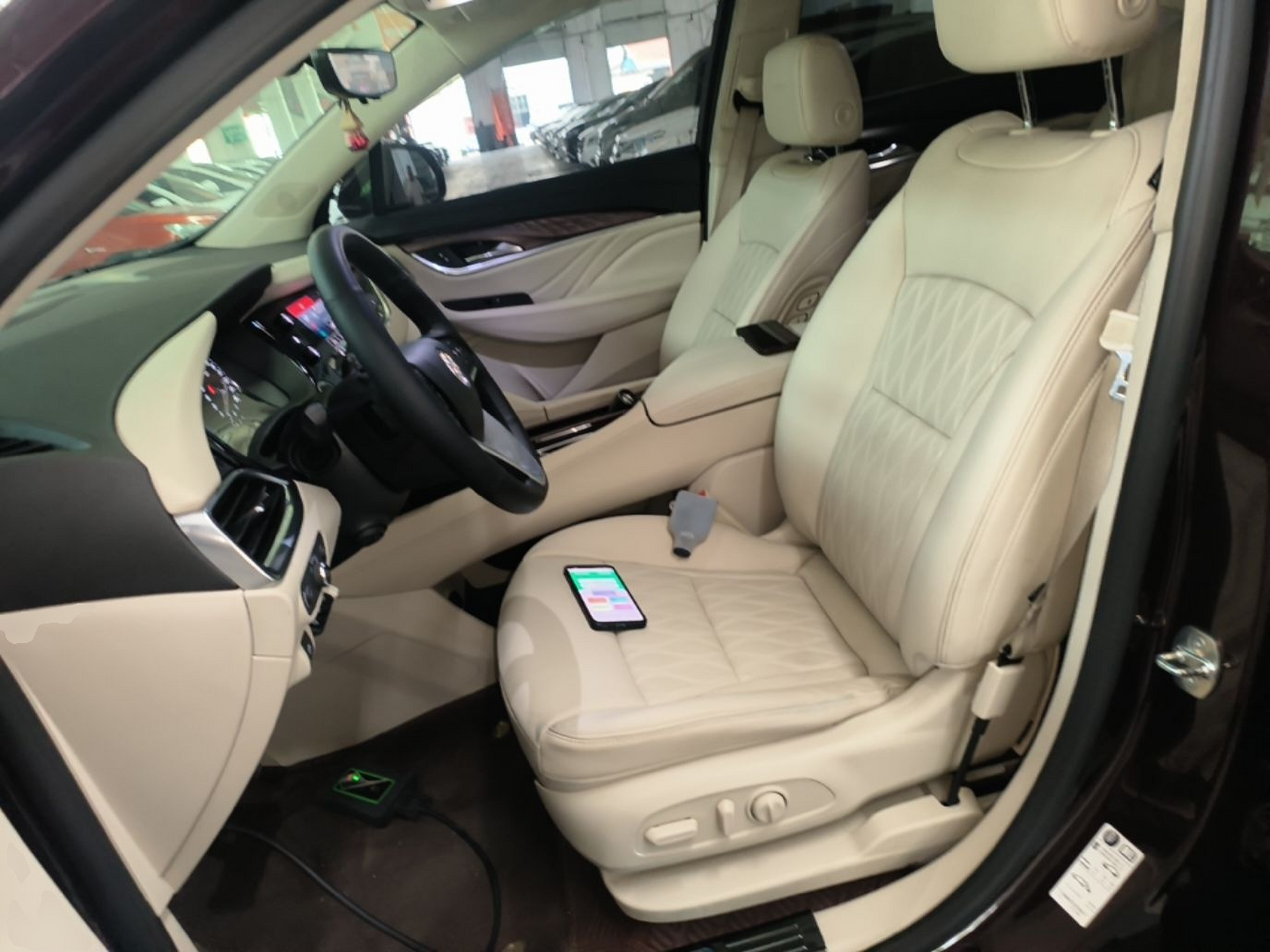 Interior delantero