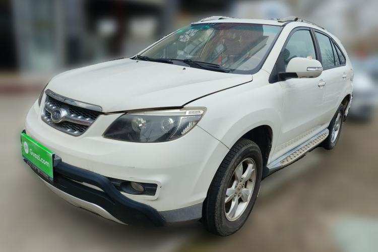 Used BYD S6 2013 Platinum Edition 2.0L Manual Elite Model