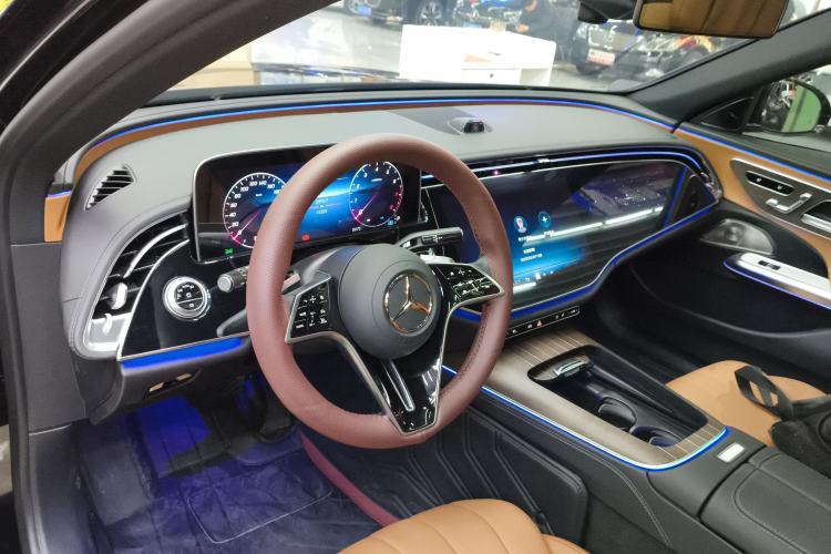 Used Mercedes-Benz E-Class 2024 Facelift E 300 L Luxury Edition