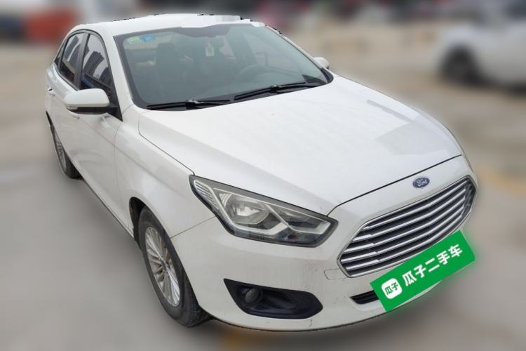 Used Ford Escort 2017 1.5L Automatic Comfort Model Front Right 45 Deg