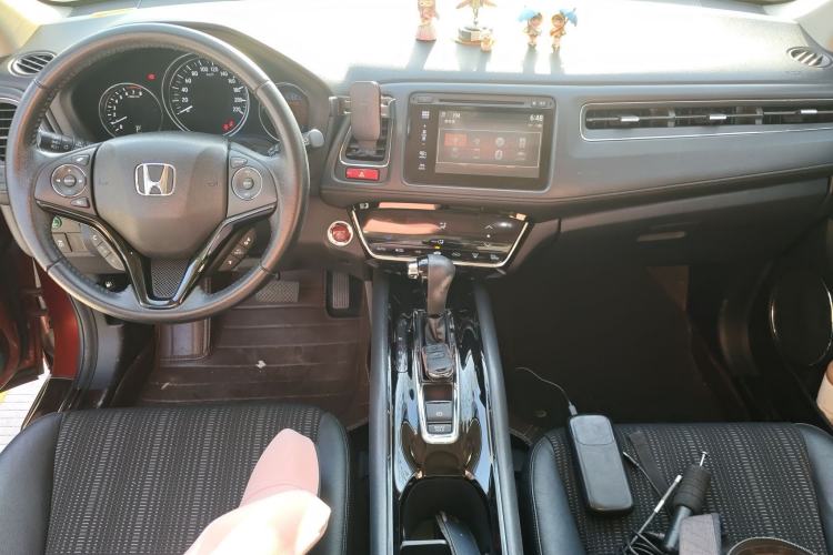 Used Honda Vezel 2015 1.8L CVT 2WD Luxury Model
