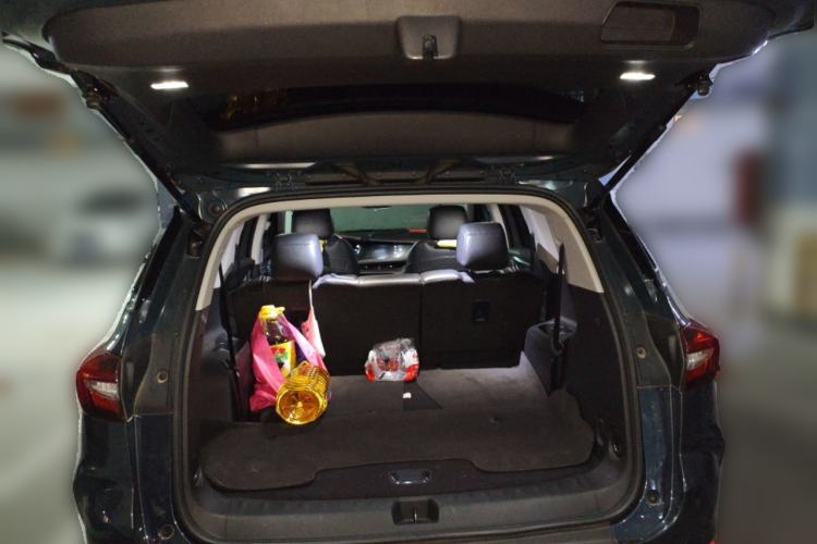 Used Buick Enclave 2020 28T Two-Wheel Drive Luxury Version
