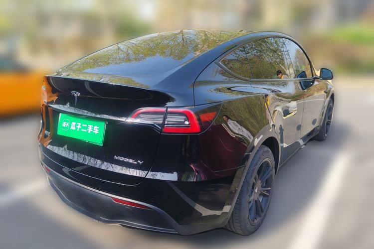 Used Tesla Model Y 2022 Revised Version Long-Range All-Wheel Drive Rear Right 45 Deg