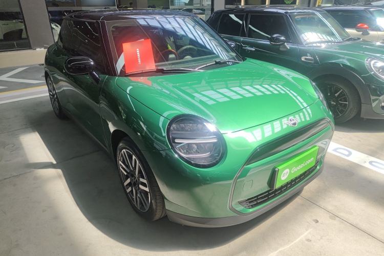 Used MINI Electric COOPER 2025 456km COOPER E Classic Style
