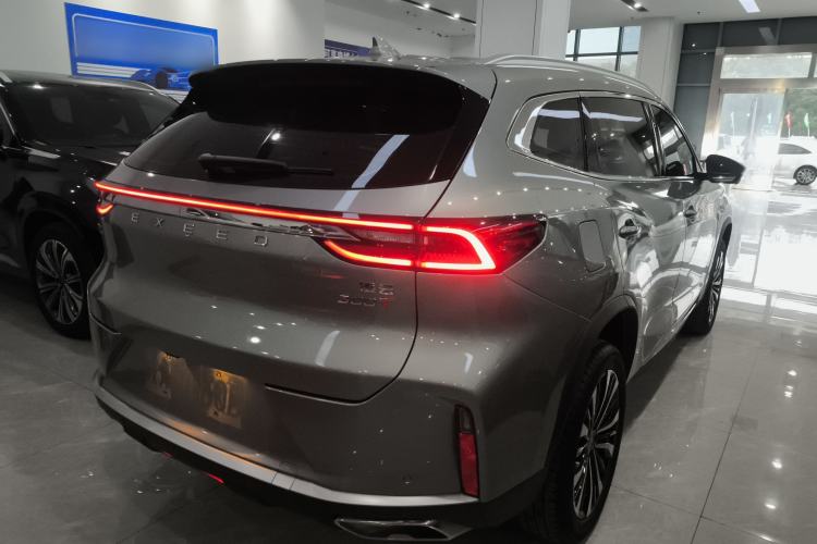 Used EXEED Lingyun 2024 300T Two-Wheel Drive Starlight Edition
