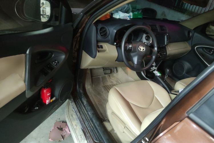 Used Toyota RAV4 2013 Special Edition 2.0L Automatic Classic
