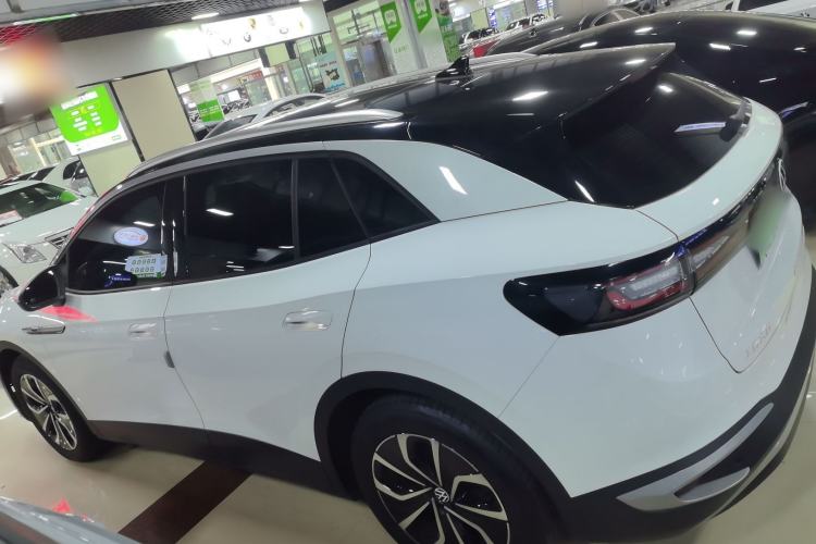 Used Volkswagen ID.4 X 2024 Pure & Smart Edition
