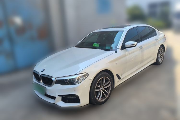 Used BMW 5 Series 2018 525Li M Sport Package Front Left 45 Deg