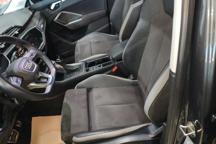 Used Audi Q3 2023 40 TFSI Fashion Dynamic Model
