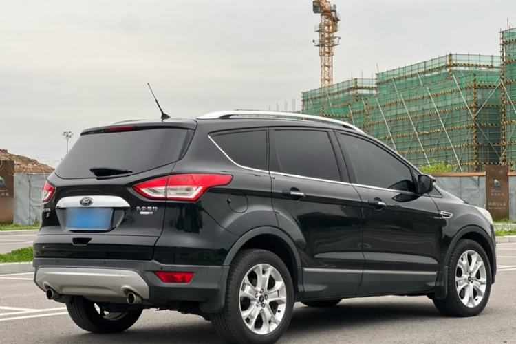 Used Ford Kuga 2015 2.0L GTDi Four-Wheel-Drive Sport Model Exterior 7