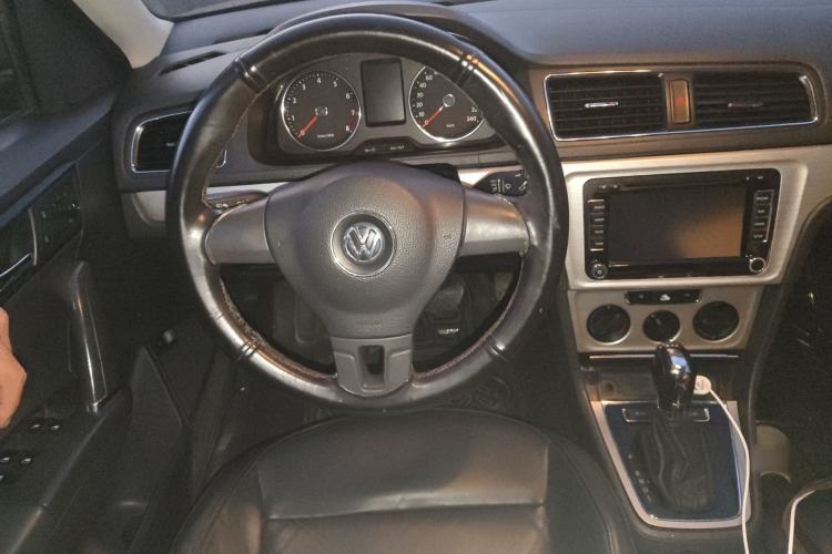 Used Volkswagen Lavida 2014 1.4 TSI DSG BlueMotion Technology Version
