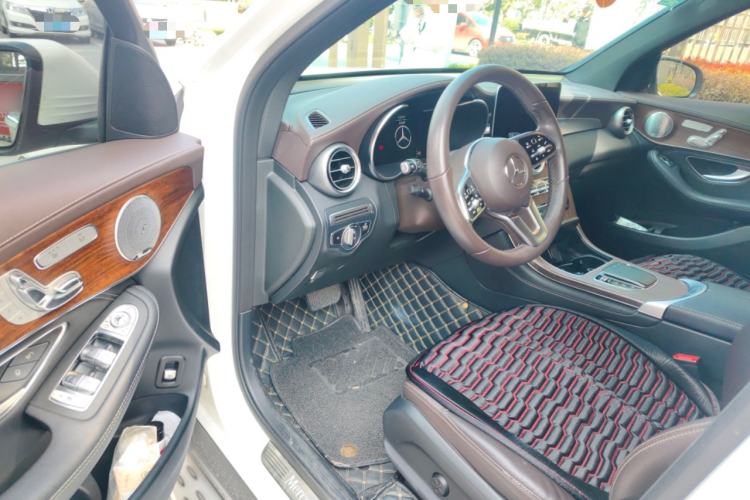 Used Mercedes-Benz GLC 2020 GLC 300 L 4MATIC Luxury Model
