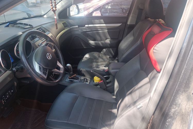 Used BAIC Senova X65 2015 2.0T Automatic Elite Model Left Front Seat