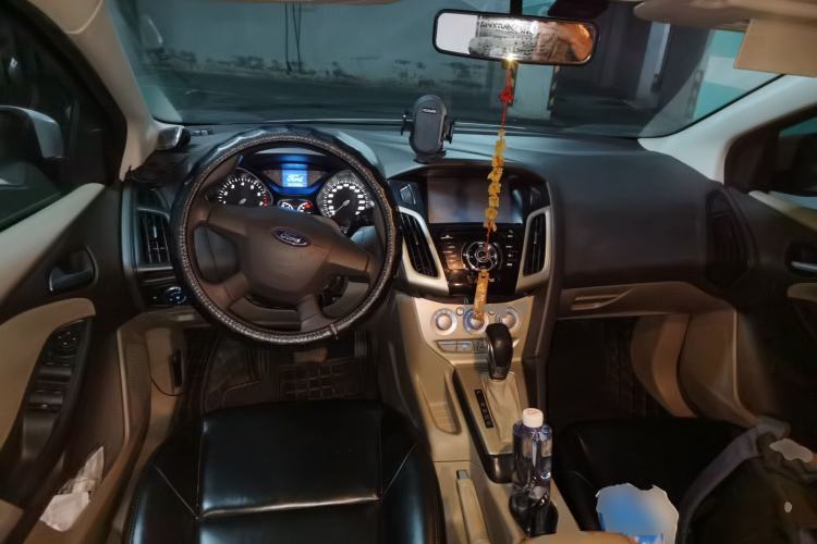 Used Ford Focus 2012 Sedan 1.6L Automatic Comfort Model
