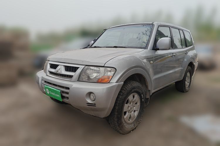 Used Mitsubishi Pajero 2008 V73 3.0L MT GL