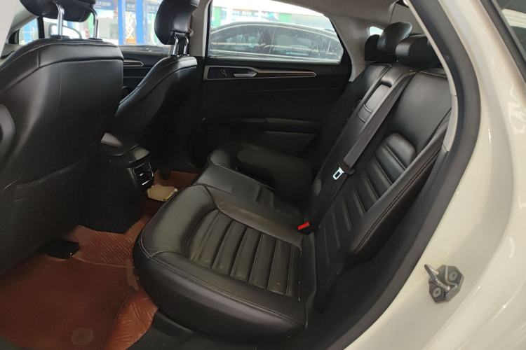 Used Ford Mondeo 2013 2.0L GTDi 200 Fashion Edition Left Rear Seat