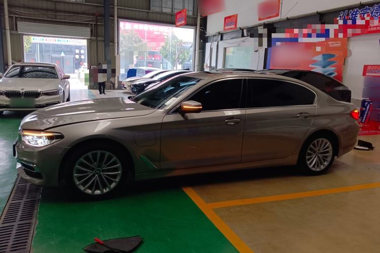Used BMW 5 Series New Energy 2020 Mileage Upgrade Version 530Le Pioneer Edition Left Side