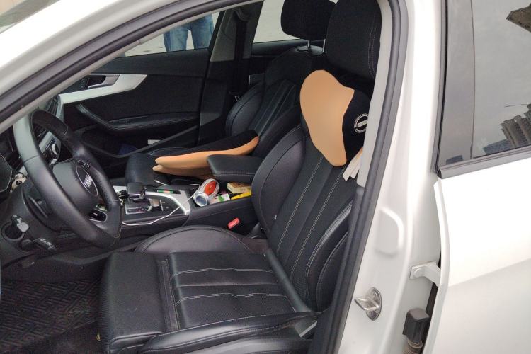 Used Audi A4L 2022 40 TFSI Luxury Dynamic Model