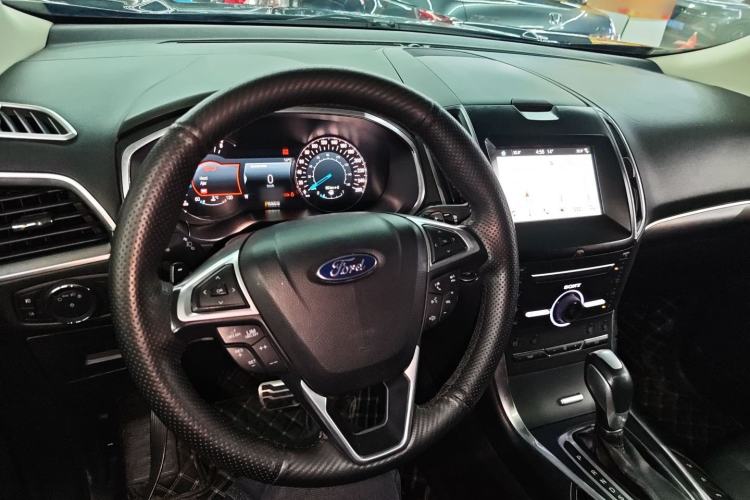 Used Ford Edge 2016 EcoBoost 245 Four-Wheel Drive Titanium 7-Seater