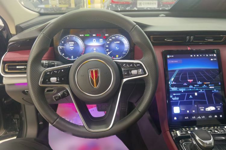 Used Hongqi H5 2024 2.0T Automatic Smart Connect Flagship Edition Steering Wheel