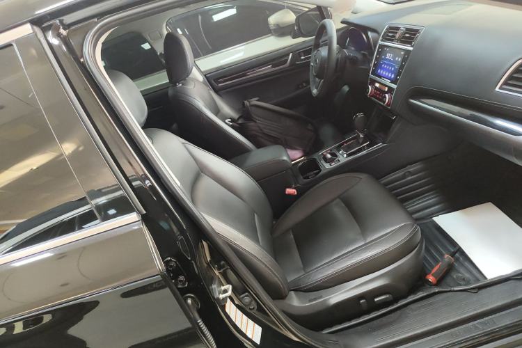 Used Subaru Outback 2020 Revised Version 2.5i Sport Navigation Edition with EyeSight
