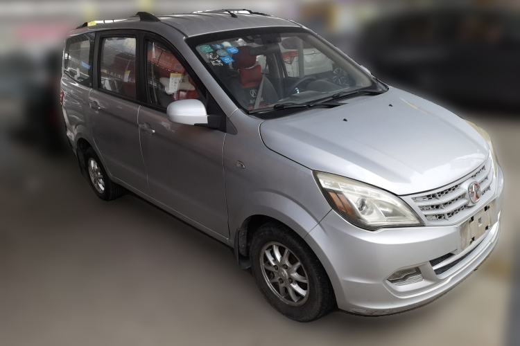 Used BAIC Weiwang M20 2014 1.5L Comfort Version BJ415B Front Right 45 Deg