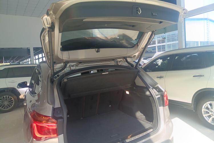 Used BMW X1 2019 sDrive18Li Premium Edition Trunk