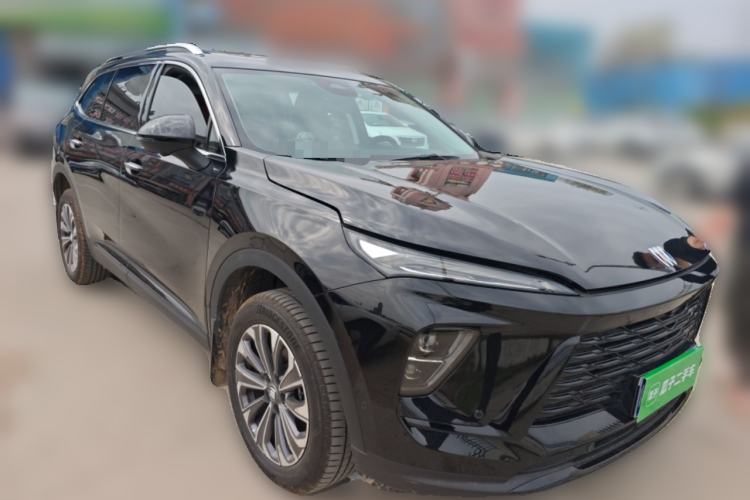 Used Buick Envision 2025 Encore Plus 28T Two-Wheel-Drive Platinum Edition
