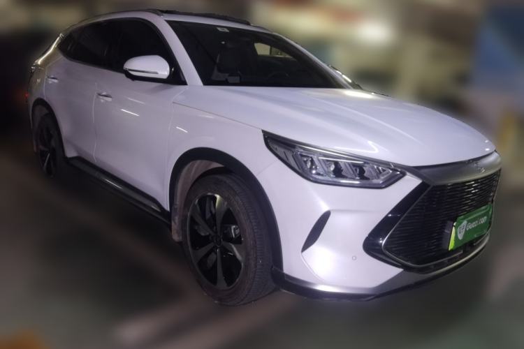 Used BYD Song PLUS New Energy 2021 DM-i 51KM Prestige Model Front Right 45 Deg