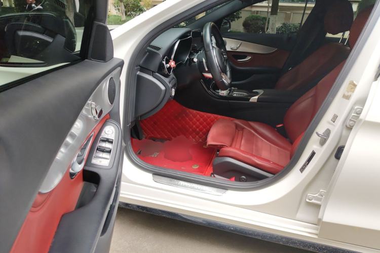 Used Mercedes-Benz C-Class 2019 C 260 Sport Edition Driver Seat