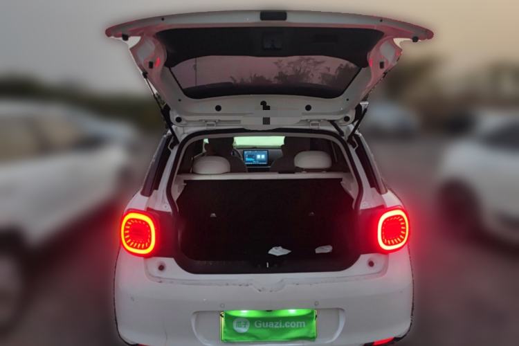 Used JAC Yiwei 3 2023 505 km Championship Edition
