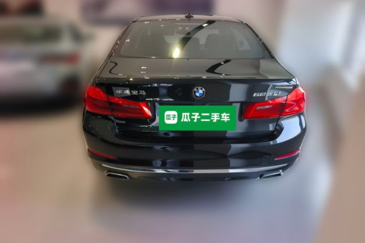Used BMW 5 Series 2020 525Li Luxury Package Rear Right 45 Deg