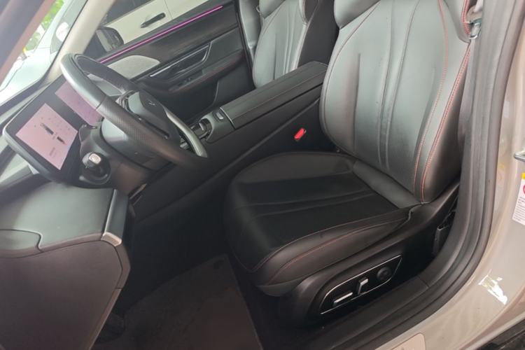 Used XPeng P7 2023 586E Left Front Seat
