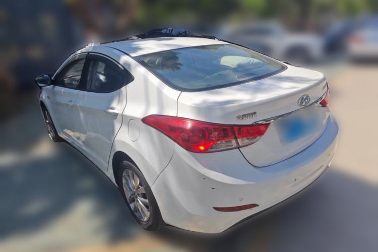 Used Hyundai Elantra (5th Generation / Langdong) 2015 1.6L Automatic Fashion Model